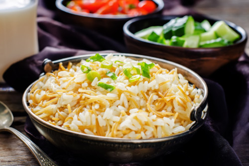 وصفات شعرية - طريقة عمل الأرز الأبيض بالشعرية