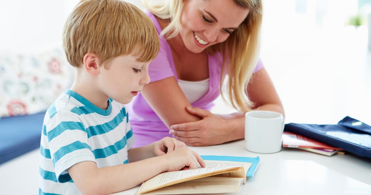 كيف أجعل ابني يقرأ بطلاقة سوبر ماما